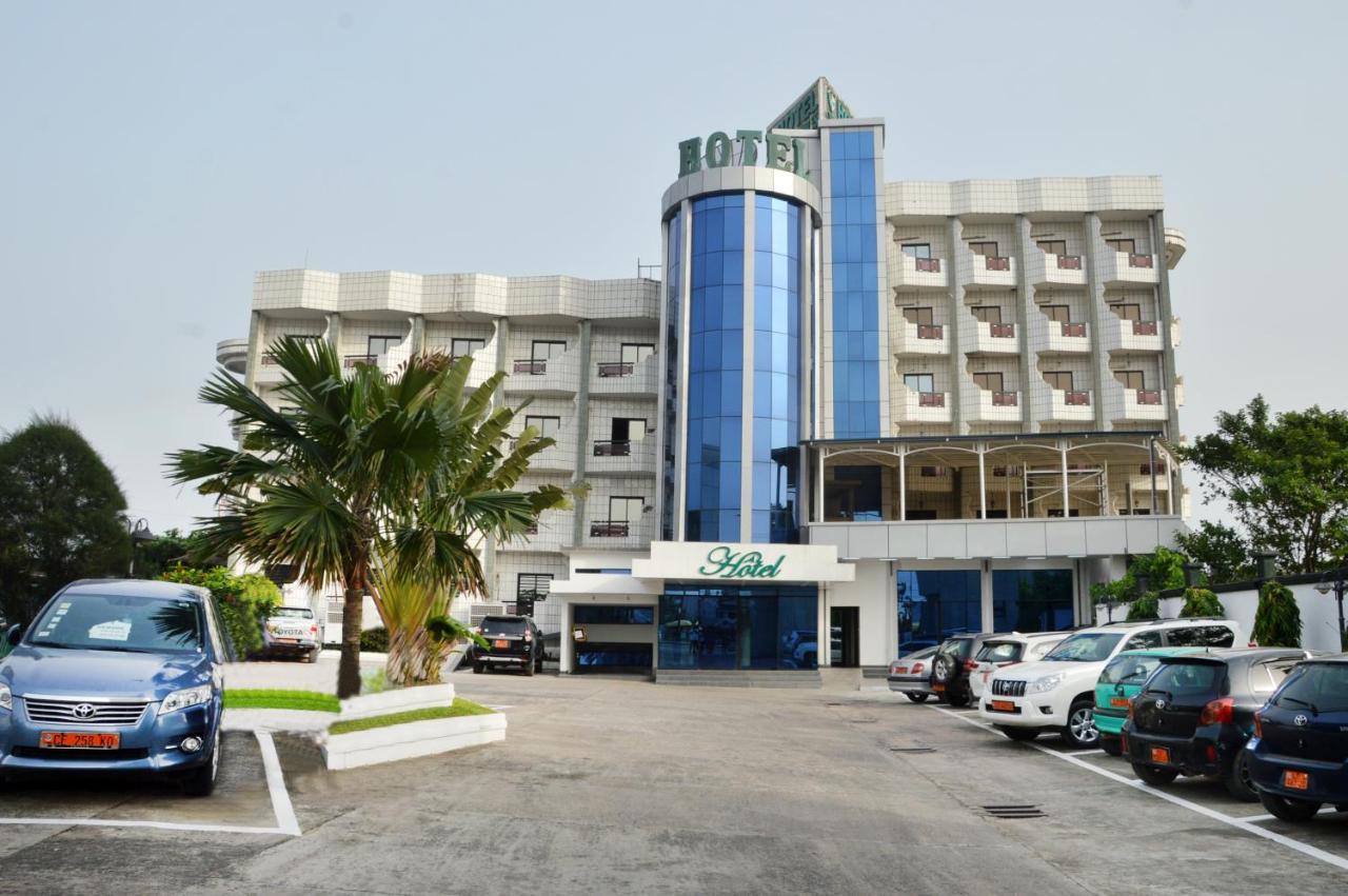 Hotel Vallee Des Princes Douala Eksteriør billede