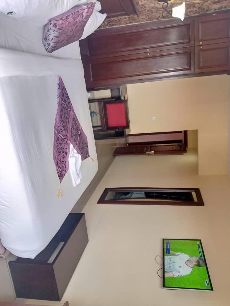 Hotel Vallee Des Princes Douala Eksteriør billede